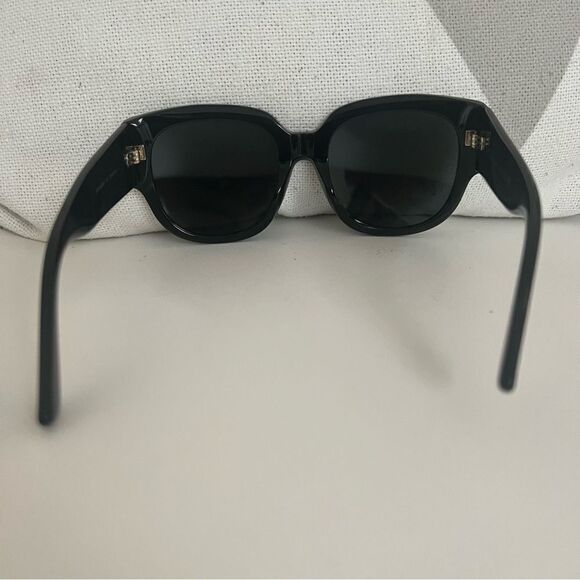 Gucci Women\'s Sunglasses GG0034SN Black Like NEW MSRP $435 main image 8
